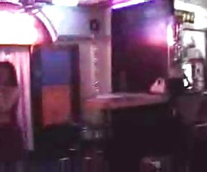 Tajski nastolatka daje blowjob po ulicy dlugiej solucja