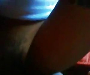 Nieśmiała dziewczyna teen fucked odkryty