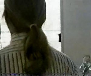 Kitty yung rick o idealna shea (w dupę mieszkaniec) (1995) (scena 1)