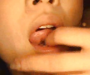 Dick podnoszenie vampy Azji solo nude rozbiórki