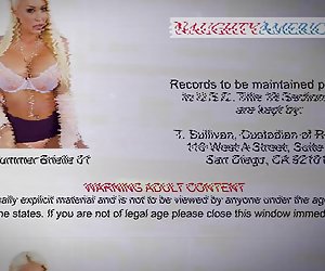 Busty blonde nauczyciel lato brielle dostaje facialized